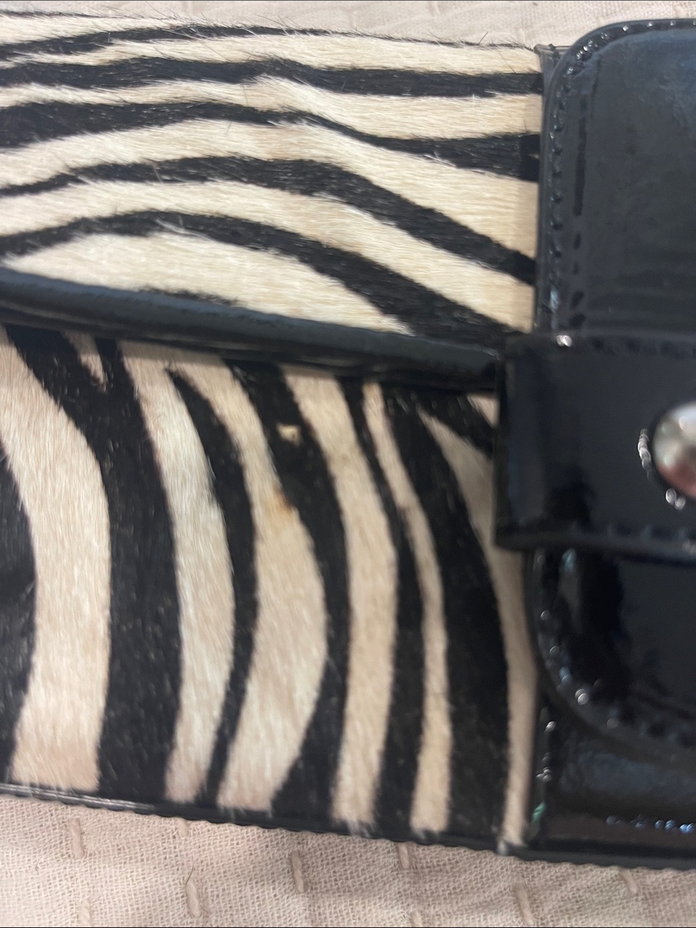 Alfani Black and White Zebra-Print Wristlet Clutch - Picture 8 of 8